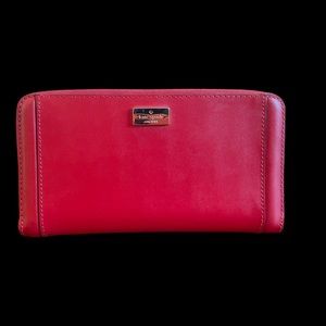 Kate Spade wallet, Pillbox Red